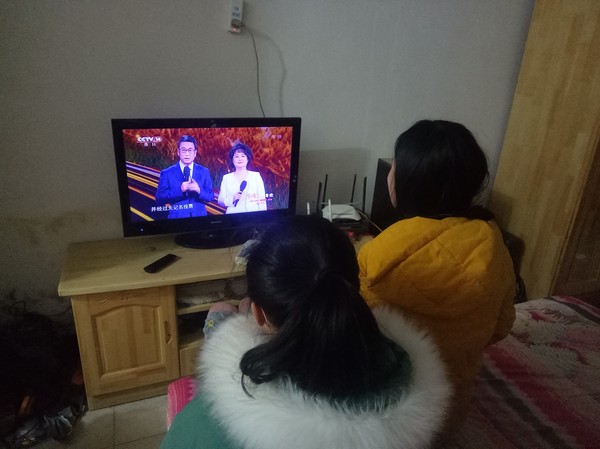 2021年1月8日 滁州市南谯区沙河学校 组织学生家庭观看中央广播电视总台主办的2020“寻找最美孝心少年”颁奖典礼.jpg