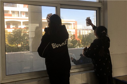 劳动现场 8e5e.jpg