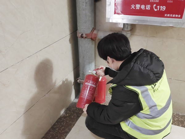 2021年1月20日阳明社区：消防宣传进社区 安全意识入人心（拍摄者：陈后振 拍摄单位：阳明社区 ） (2).jpg