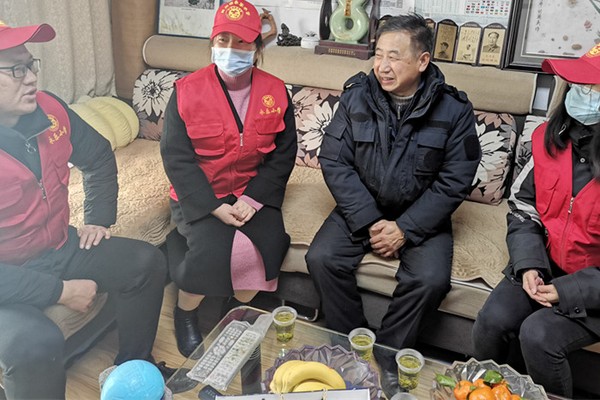 促膝座谈.jpg