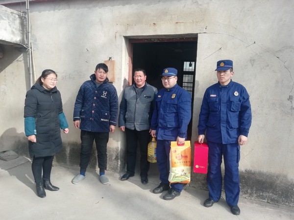 春节慰问 (1).jpg