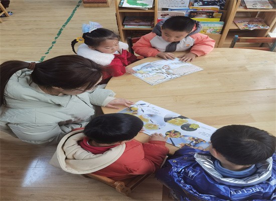 师幼共读.jpg