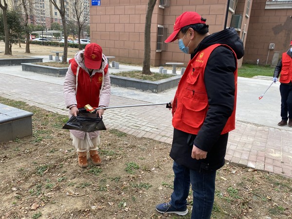 2022年1月21日，区农业农村局在创业中苑开展&ldquo;干干净净迎新春  红红火火过大年&rdquo;主题实践活动，并进行爱国卫生运动。 (2).jpg