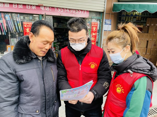 滁州市南谯区银花街道红庙社区新时代文明实践站，2022年2月9日，开展控烟知识宣传活动（拍摄作者：红庙社区高超） (1).JPG
