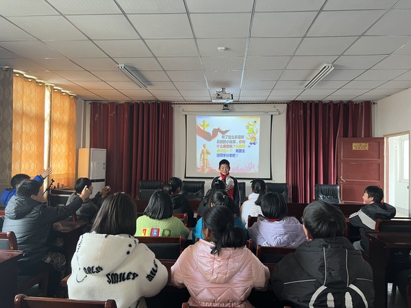 “我们身边的雷锋”讲故事大赛 (2).jpg