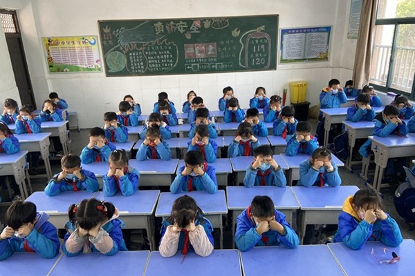 3.强化每日眼操.jpg