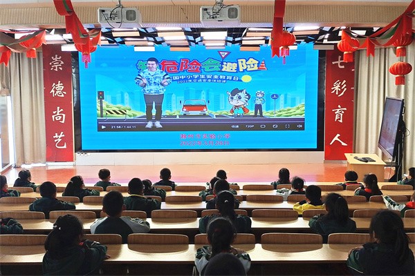 1.jpg