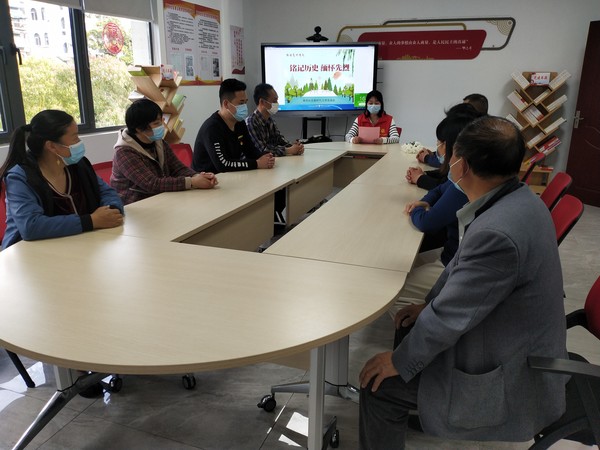 2022年4月7日银西社区新时代文明实践站开展我们的节日-清明节主题活动 拍摄者:王婷婷.jpg