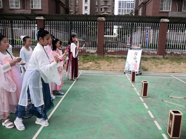 2022年5月30日腰铺社区“粽享端午 欢庆六一”汉服主题游园会活动 (5).jpg