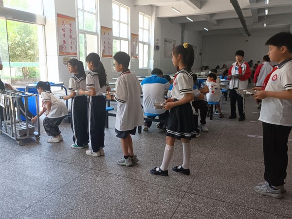 餐饮浪费 (3).jpg