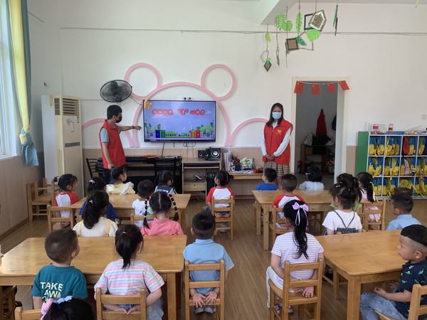 2022年6月15日吕赵社区垃圾分类&ldquo;童&rdquo;心协力主题活动拍摄单位：吕赵社区 拍摄者：计佳新.jpg