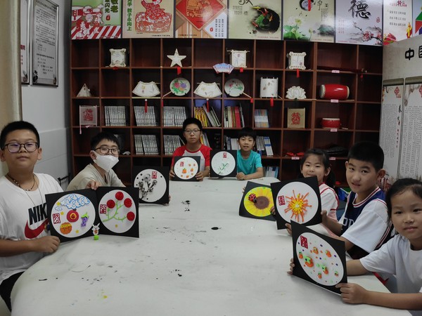 2022年8月13日，文昌花园社区新时代文明实践站开展“迎秋送暑 收获金色浪漫”二十四节气主题活动 (6).jpg