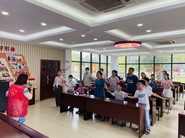 滁州市南谯区永乐社区新时代文明实践站，2022年8月17日，开展&ldquo;学做智慧父母 培养杰出孩子&rdquo;主题家长学校活动 (2).jpg