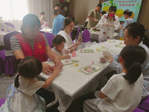 9月10日梅铺社区新时代文明实践站开展我们的节日中秋主题活动 (1).jpg