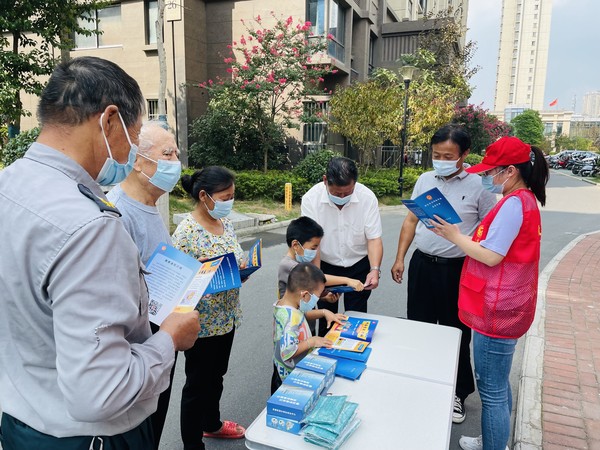 滁州市南谯区永乐社区新时代文明实践站，2022年9月11日，开展&ldquo;共筑网络安全 守护绿色家园&rdquo;主题活动（拍摄单位：永乐社区 拍摄者：梁爽） (2).jpg