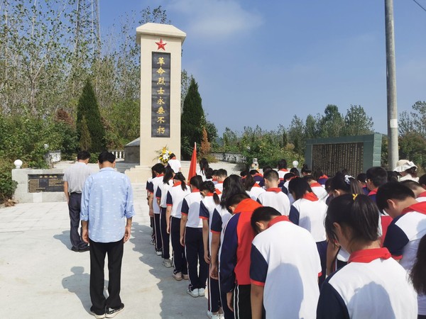 QQ图片20220930132721.jpg