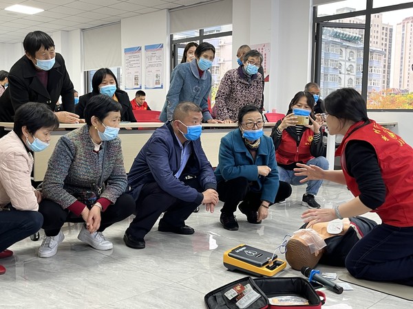 智慧助老1.jpg
