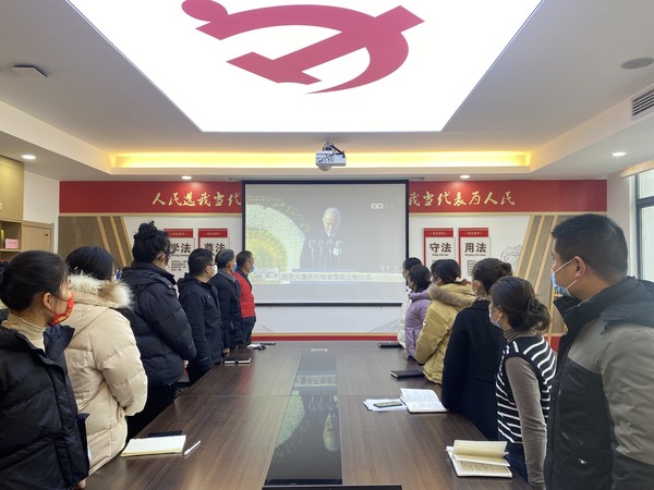 12月13日，陡岗社区退伍军人站点组织网上祭扫活动.jpg