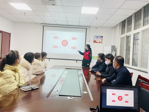 红庙社区新时代文明实践站，2022年12月5日，在红庙社区开展第四季度志愿者培训活动（拍摄作者：红庙社区高超） (4).jpg