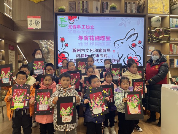 滁州市南谯区文昌花园社区新时代文明实践站，2023年2月5日，开展“我们的中国梦-文化进万家”活动。（拍摄单位：文昌花园社区 拍摄人：周婷婷） (2).jpg
