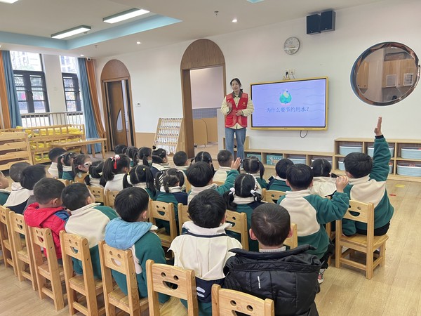 滁州市南谯区同乐街道东坡社区新时代文明实践站3月20日上午开展&ldquo;大手拉小手 节水一起走&rdquo;世界水日主题活动 (19).jpg