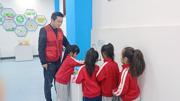 科普活动.jpg