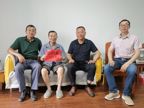 慰问2.jpg