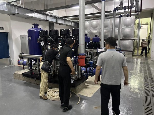 自来水公司检查港汇泵房 (3).jpg