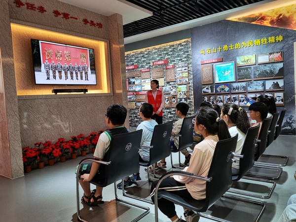 滁州市南谯区同乐街道阳明社区新时代文明实践站，2023年7月27日上午，开展&ldquo;童心助军梦 强国我担当&rdquo;八一主题活动 (2).jpg