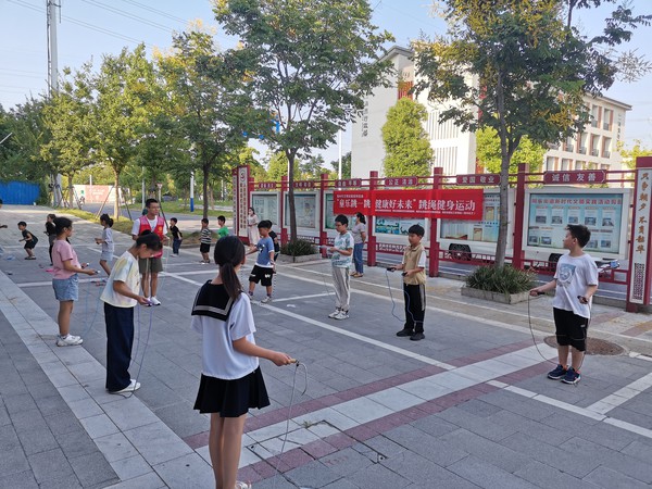 滁州市南谯区同乐街道同乐社区新时代文明实践站，2023年9月9日下午，开展“童乐跳一跳 健康好未来”跳神健身运动活动1.jpg