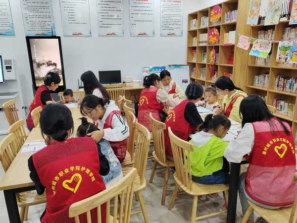 民族团结进步月主题绘画 (1).jpg