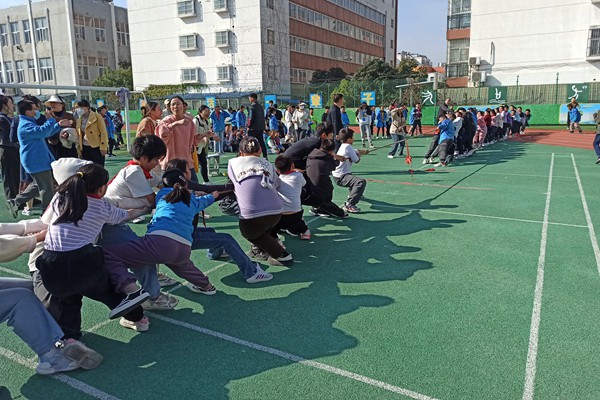 23.拔河.jpg
