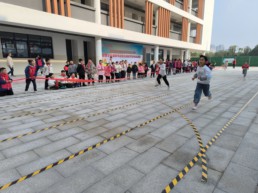 往返跑比赛.jpg