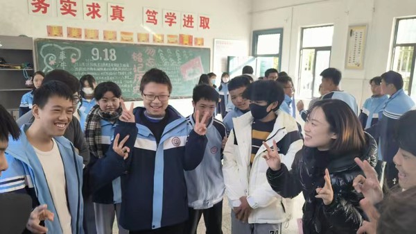 胜利.jpg