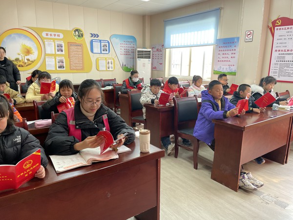 2023年12月2日腰铺社区2023年&ldquo;12&middot;4&rdquo;国家宪法日暨宪法晨读活动 (2).jpg