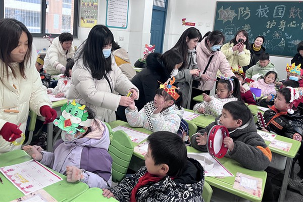 我是小小演奏家.JPG
