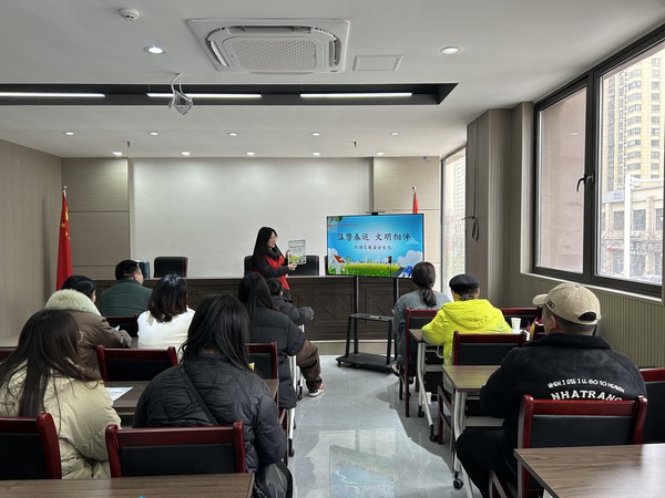 滁州市南谯区同乐街道同乐社区新时代文明实践站，2024年2月7日下午，开展&ldquo;温馨春运 文明交通&rdquo;主题活动.jpg