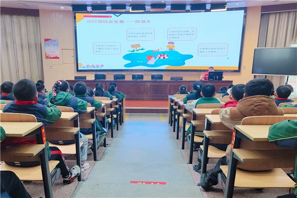 滁州市实验小学开展&ldquo;全国中小学生安全教育日&rdquo;主题活动四.jpg