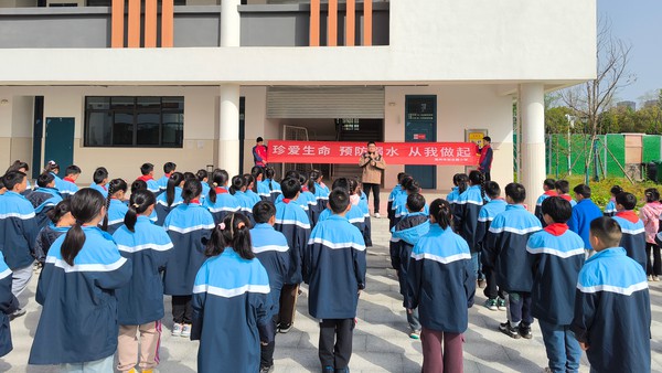 图片8.jpg