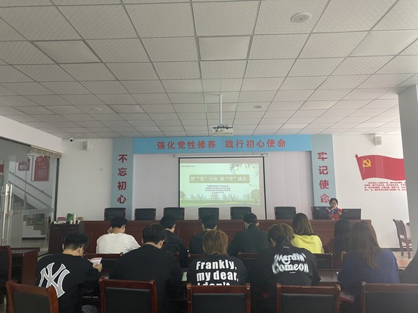 护”苗“行动法律讲座.jpg