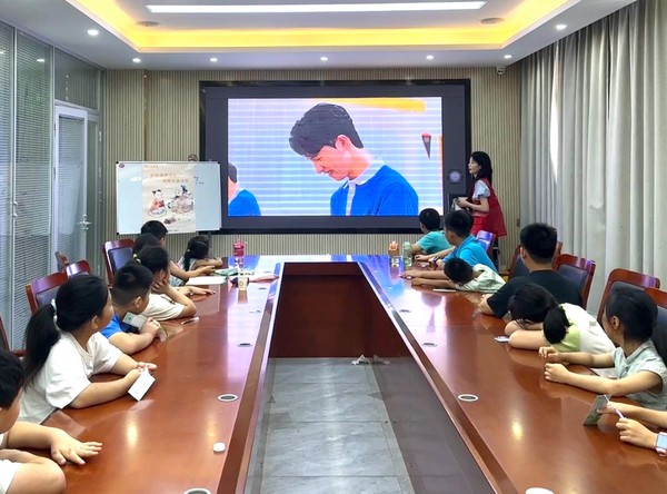 绿书签1.png
