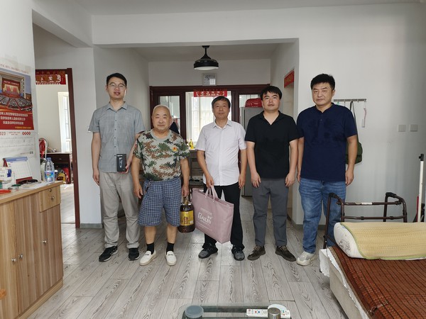 20240801市局优抚科钱科长、电信副总经理施总、区局郭主任走访慰问优抚对象徐国财吴元仁3.jpg