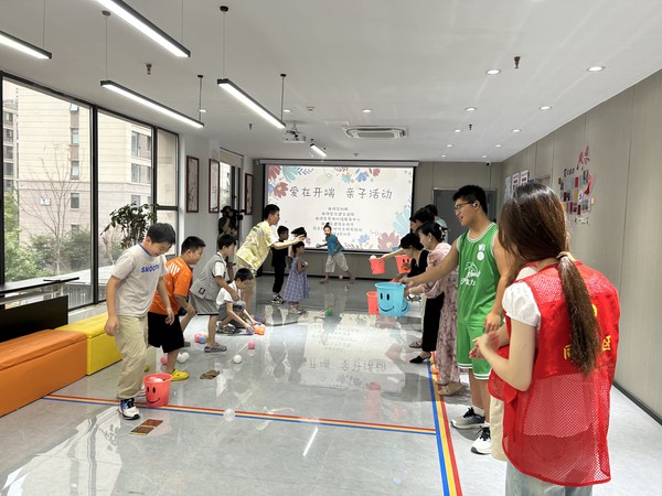滁州市南谯区同乐街道同乐社区新时代文明实践站，2024年8月14日下午，开展“爱在开端 亲子活动”主题教育1.jpg