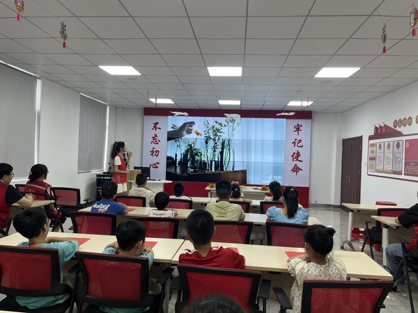 崇尚节约 反对浪费2 (1).jpg