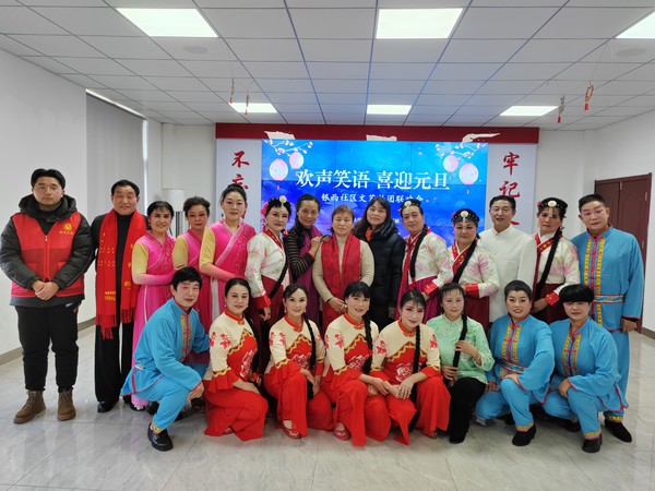 合影.jpg
