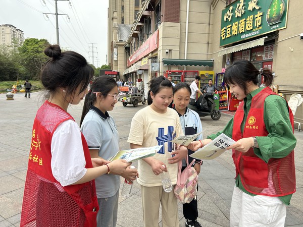 滁州市南谯区同乐街道同乐社区新时代文明实践站，2025年4月11日下午，开展“益”起光盘  拒绝“剩”宴主题活动1.png