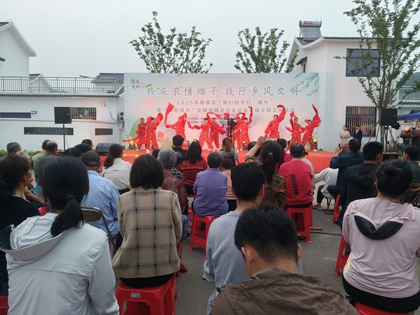 黄河颂.jpg