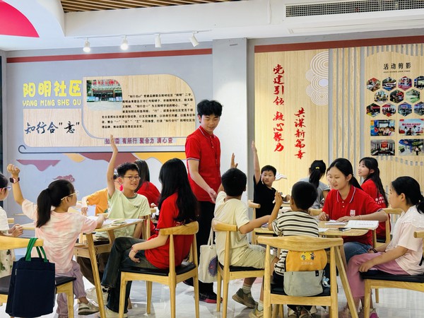 滁州市南谯区同乐街道阳明社区新时代文明实践站，2025年6月26日下午，阳明社区新时代文明实践站，开展“扫黄打非·绿书签”主题宣传活动（拍摄者：徐博庆，拍摄单位：阳明社区）.jpg
