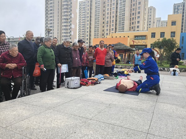 红庙社区新时代文明实践站,2025年10月13日下午,在创业中苑二期开展“投资韧性建设 提升防灾减灾能力”主题活动 (1).jpg