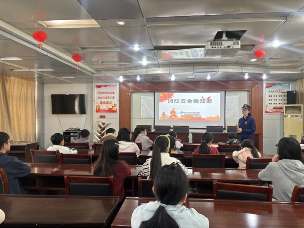 2026年4月3日,花园社区联合南谯区消防救援局开展“消防安全我知道”主题科普活动.jpg